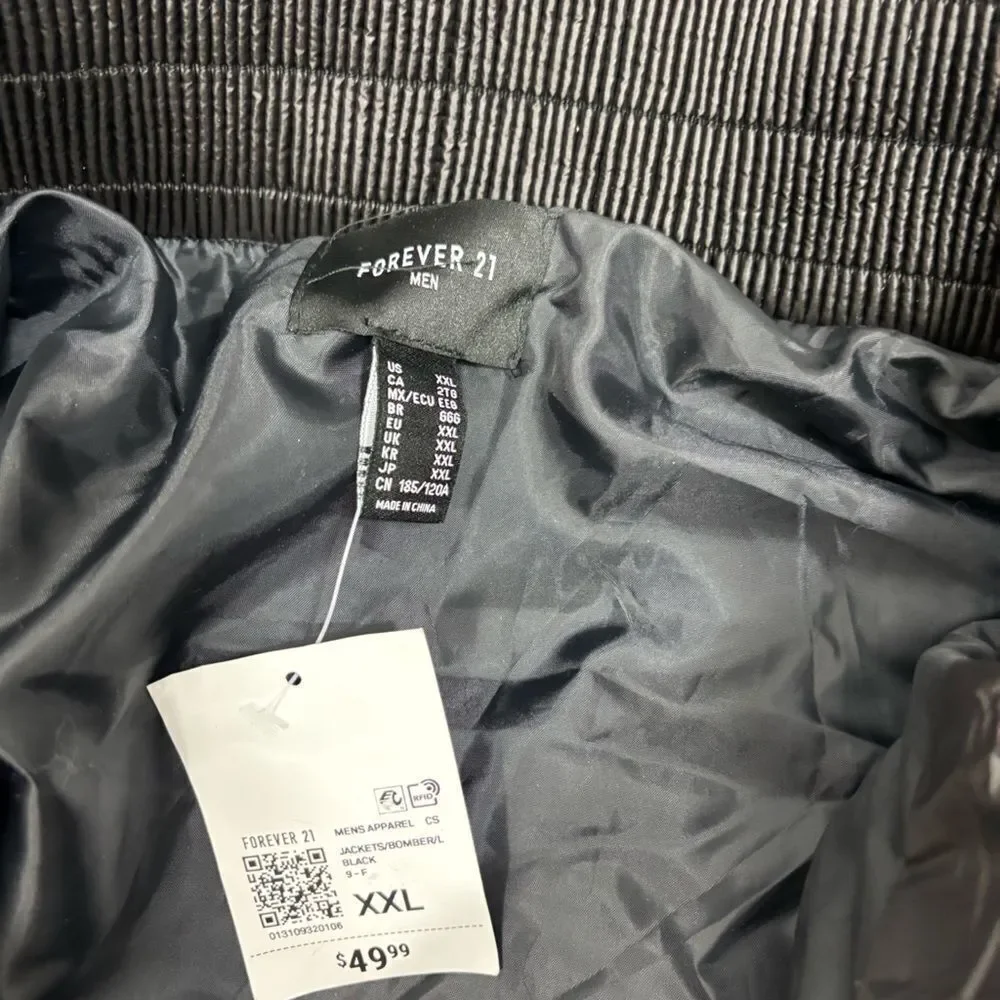 NWT Forever 21 Men's Black Quilted Zip Jacket Puffer Lightweight